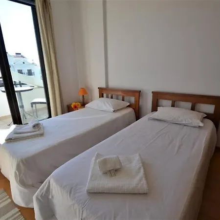 Nice View - A Poucos Metros Da Baia Apartment *