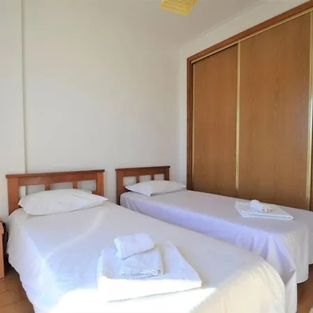 Apartment Nice View - A Poucos Metros Da Baia *